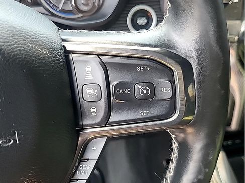 Used 2019 RAM 1500 Limited AWD/4WD image 19