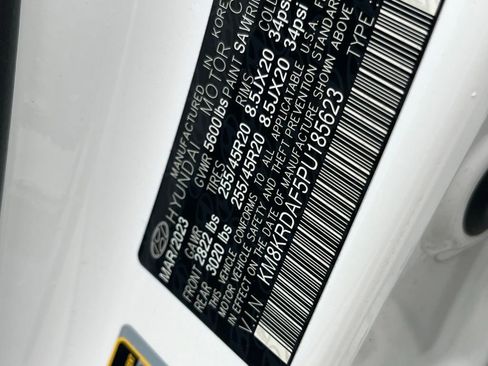 Used 2023 Hyundai Ioniq 5 Limited image 36