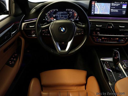 Certified 2023 BMW 540i xDrive w/ Premium Package image 15