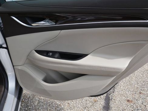 Used 2017 Buick LaCrosse Preferred FWD image 10
