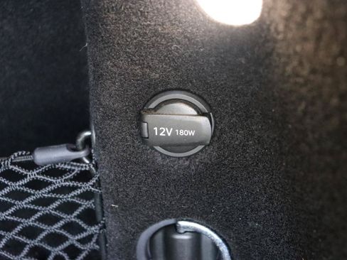 Used 2025 Genesis GV70 2.5T AWD/4WD image 57