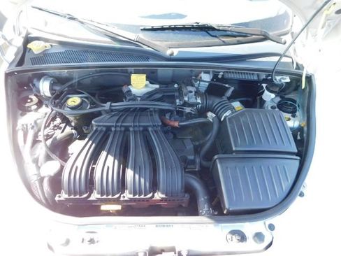 Used 2002 Chrysler PT Cruiser Limited image 17