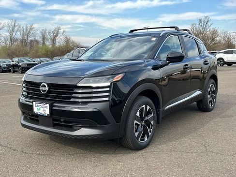 New 2026 Nissan Kicks SV w/ Cold Weather Package AWD/4WD image 5