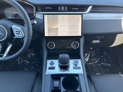 New 2026 Jaguar F-PACE R-Dynamic S AWD/4WD image 17
