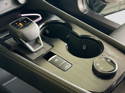 New 2026 Nissan Rogue Platinum image 11