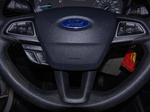 Used 2020 Ford EcoSport S image 11