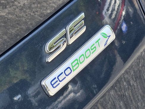 Used 2019 Ford Escape SE FWD image 10