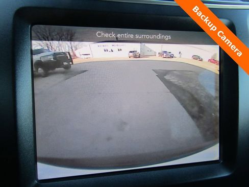 Used 2019 Jeep Cherokee Trailhawk image 15