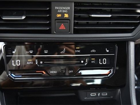 New 2025 Volkswagen Jetta Sport image 15