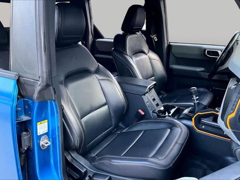 Used 2021 Ford Bronco Badlands AWD/4WD image 9