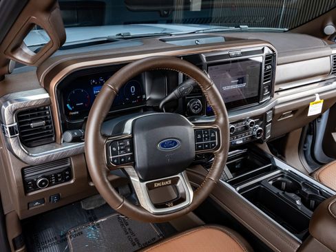 Used 2026 Ford F250 King Ranch w/ Chrome Package image 17