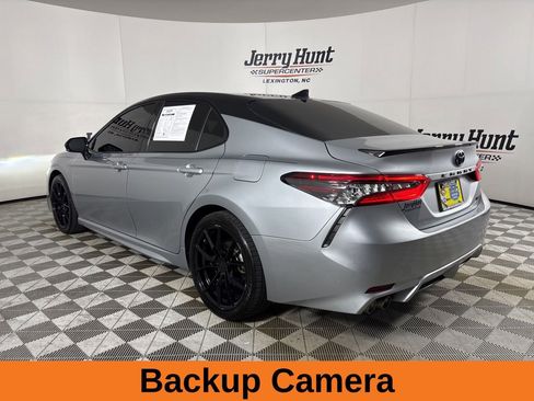 Used 2023 Toyota Camry XSE FWD image 7