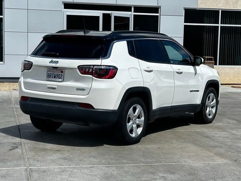 Used 2020 Jeep Compass Latitude image 8