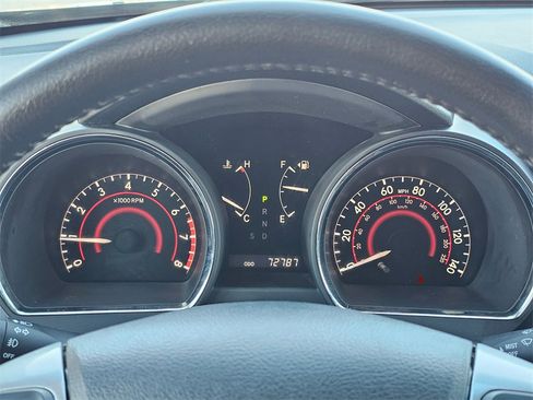 Used 2013 Toyota Highlander Limited image 23