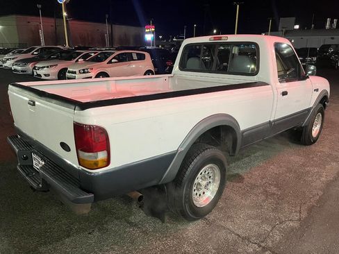 Used 1994 Ford Ranger XLT image 4