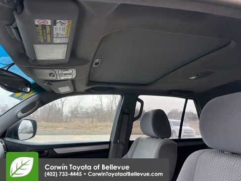 Used 2005 Toyota 4Runner SR5 image 25