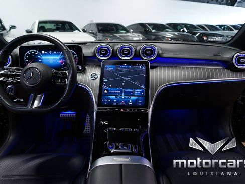 Used 2022 Mercedes-Benz C 300 C 300 4MATIC w/ Pinnacle Trim Package image 32