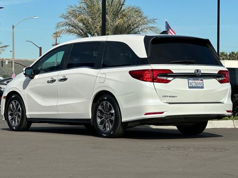 Used 2023 Honda Odyssey EX-L image 6