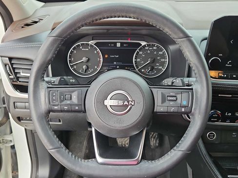 Used 2023 Nissan Rogue SL w/ SL Premium Package FWD image 19