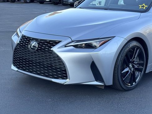 Used 2022 Lexus IS 300 image 34