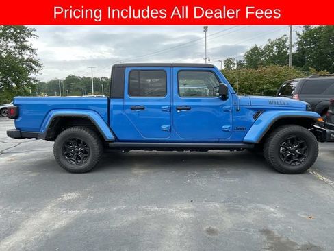 Used 2022 Jeep Gladiator Sport AWD/4WD image 9