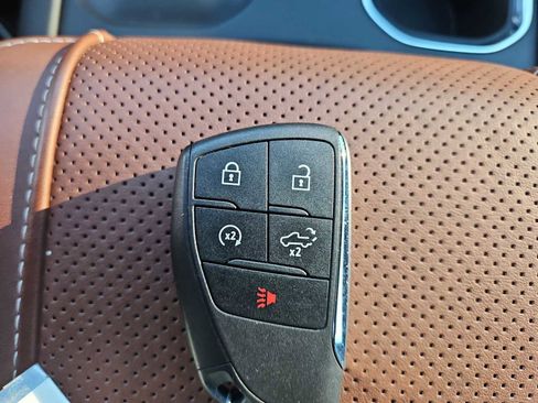 Used 2023 GMC Sierra 1500 Denali Ultimate image 36