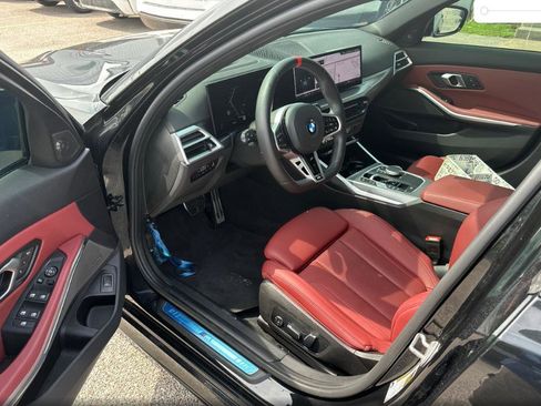 Used 2025 BMW M340i w/ Premium Package image 5