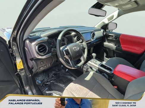 Used 2022 Toyota Tacoma SR5 image 15