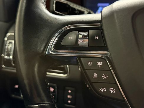 Used 2023 Lincoln Navigator L Standard Sport Utility 4D image 27