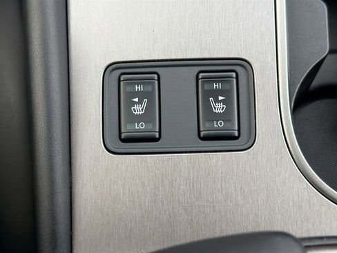 Used 2023 Nissan Murano SV FWD image 44