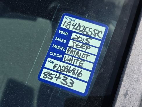 Used 2015 Jeep Patriot Sport w/ Power Value Group image 11