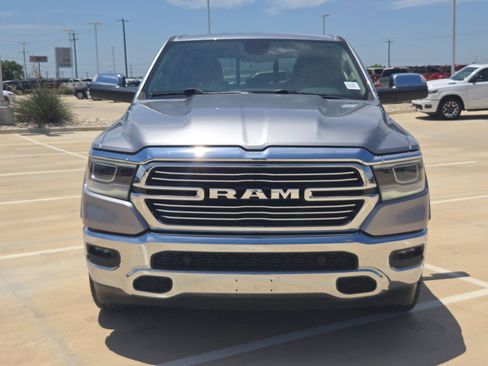 Used 2020 RAM 1500 Laramie AWD/4WD image 8