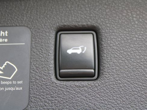 Used 2021 INFINITI QX50 Luxe image 12
