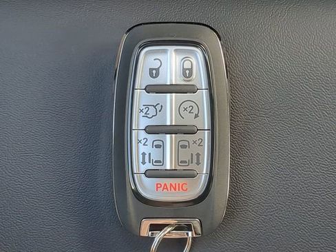 New 2026 Chrysler Voyager LX image 36