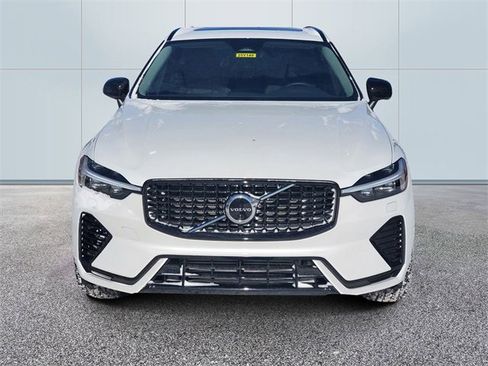 Certified 2025 Volvo XC60 T8 Plus w/ Protection Package Premier image 2
