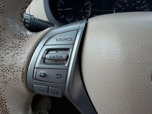 Used 2013 Nissan Altima 2.5 SV w/ 2.5SV Convenience Pkg FWD image 14