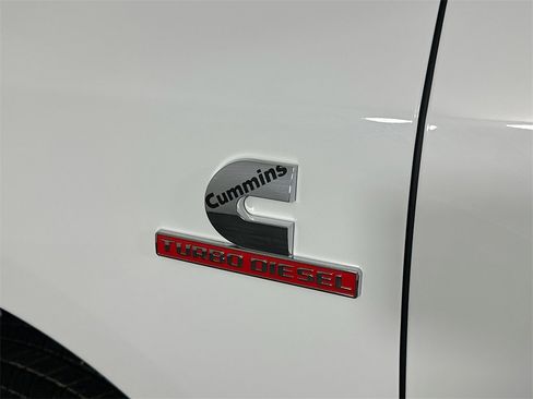 Used 2024 RAM 3500 Tradesman w/ Chrome Appearance Group image 37