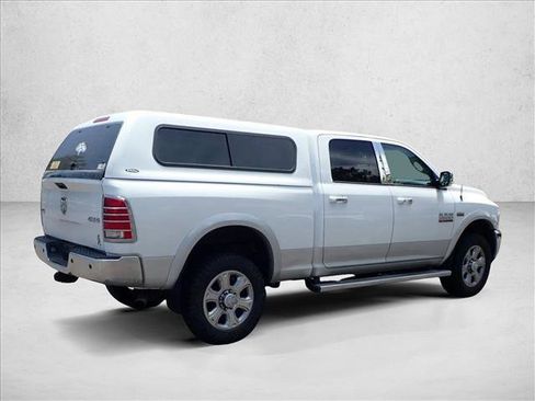 Used 2015 RAM 2500 Laramie AWD/4WD image 3