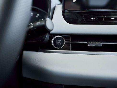New 2026 Mitsubishi Outlander SE AWD/4WD image 44