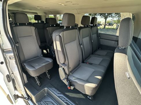 Used 2023 Ford Transit 350 XLT RWD image 10