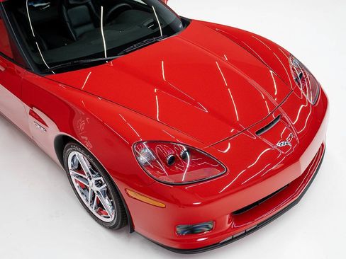 Used 2008 Chevrolet Corvette Z06 RWD image 7