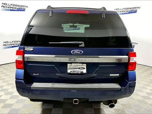 Used 2017 Ford Expedition XLT w/ Equipment Group 201A image 4