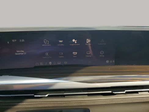 Certified 2025 Cadillac Escalade Premium Luxury image 41