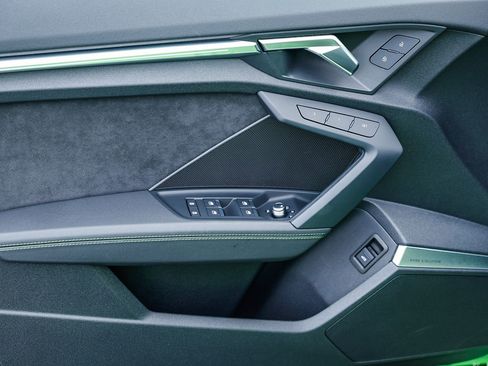 Used 2022 Audi RS 3 image 21