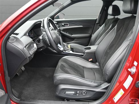 Used 2023 Acura Integra A-Spec image 10