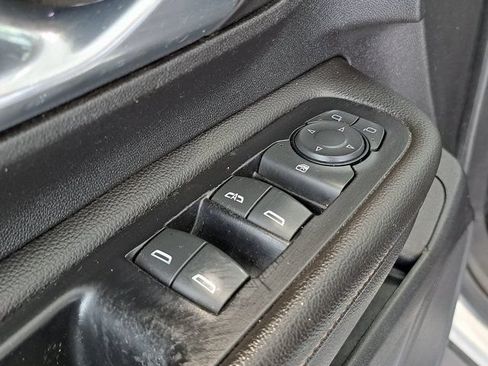 Used 2020 GMC Terrain SLT FWD image 23