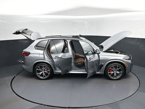 New 2026 BMW X5 xDrive50e w/ M Sport Package image 50