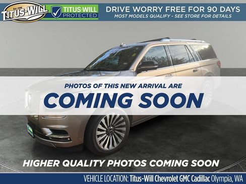 Used 2020 Lincoln Navigator L Reserve w/ Luxury Package AWD/4WD image 2