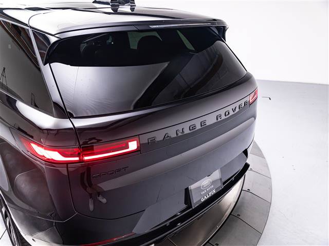 New 2027 Land Rover Range Rover Sport Dynamic SE AWD/4WD image 31