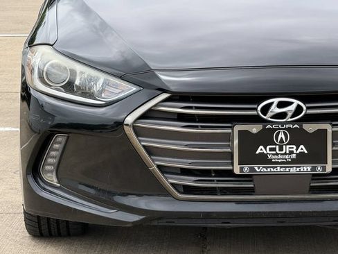Used 2017 Hyundai Elantra Limited w/ Limited Ultimate Package 09 FWD image 9